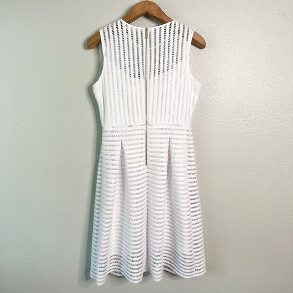 Calvin Klein White Eyelet Lace Stripe Sleeveless Sheath Dress Women’s size‎ 10 - Picture 6 of 12